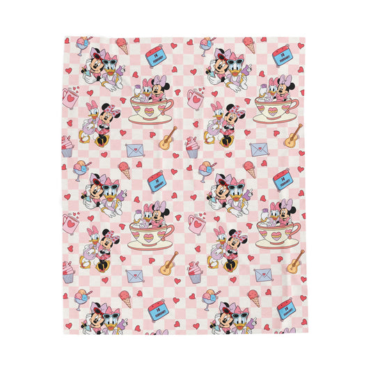 Plush Blanket - Cute Pink Heart Pattern with Kawaii Characters (Velveteen Plush Blanket)